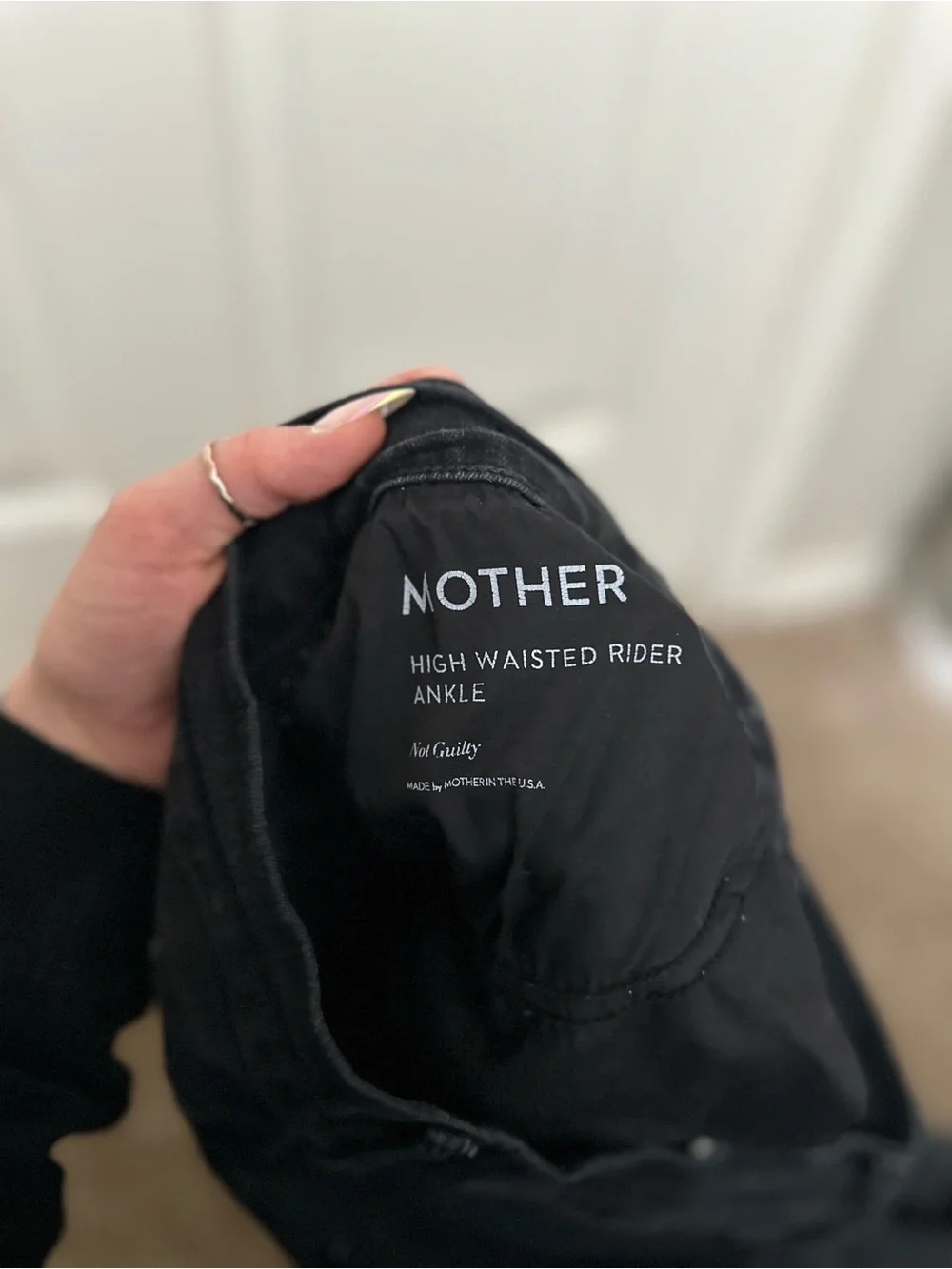 MOTHER High-Waisted Rider Ankle Jeans In Not Guilty - Picture 5 of 7